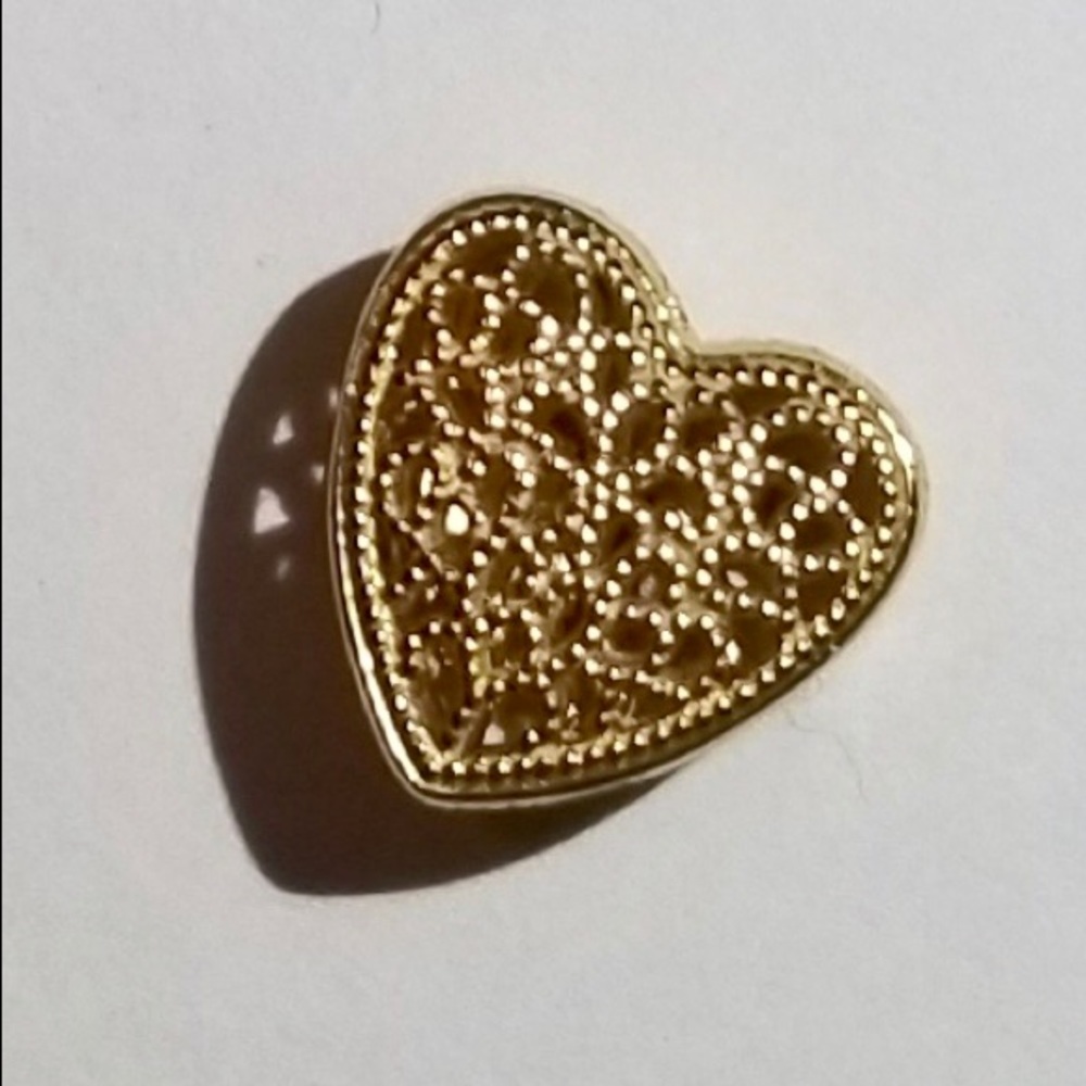 PANDORA Shine Charm Filled with Romance filagree